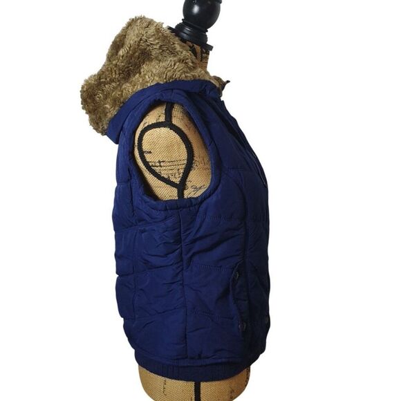 American Eagle Womens Hooded Vest M Blue Puffer Vest Faux Fur Hood - Picture 2 of 10